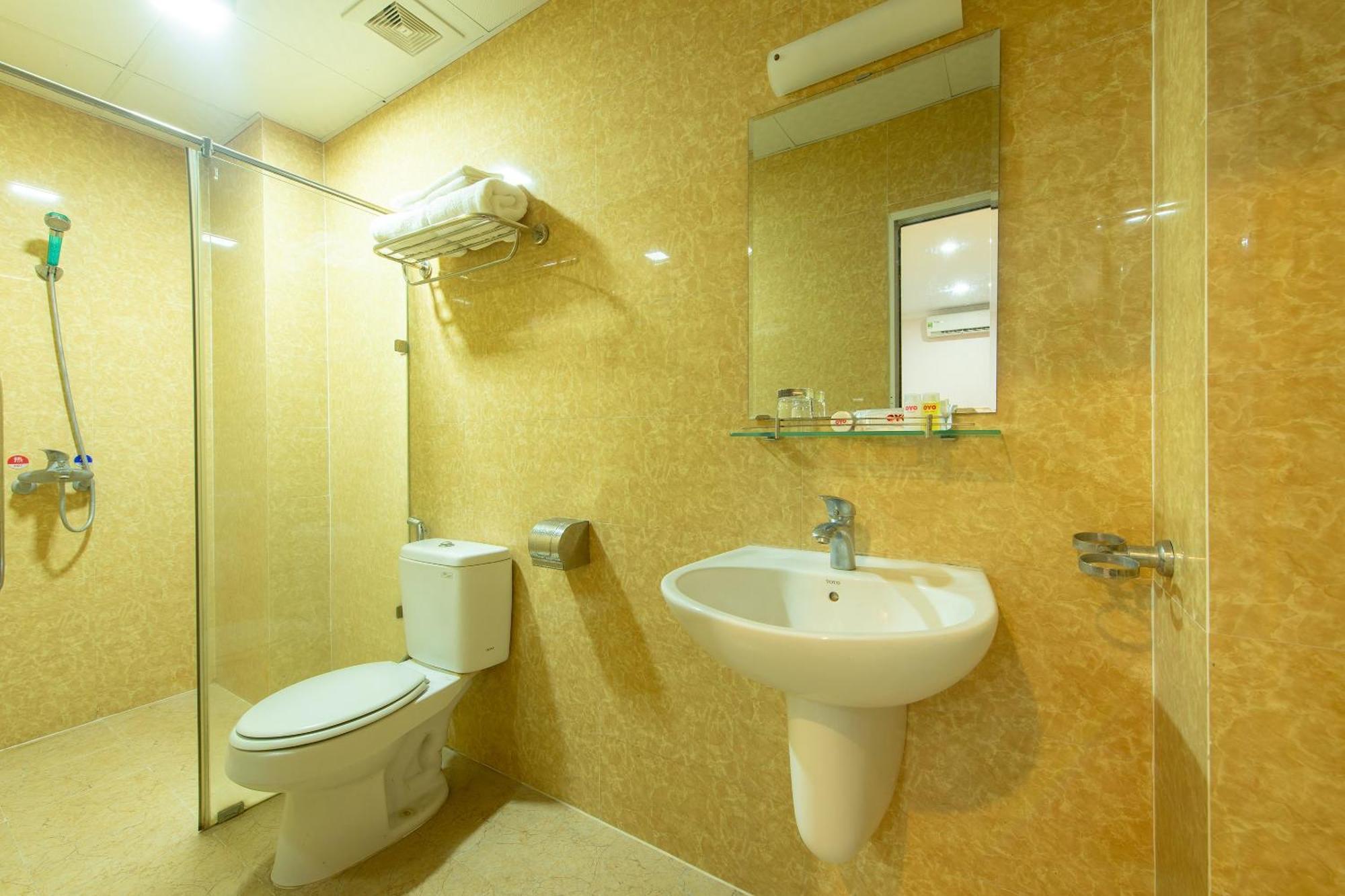 Capital O 417 Truong Son Hotel Ανόι Εξωτερικό φωτογραφία